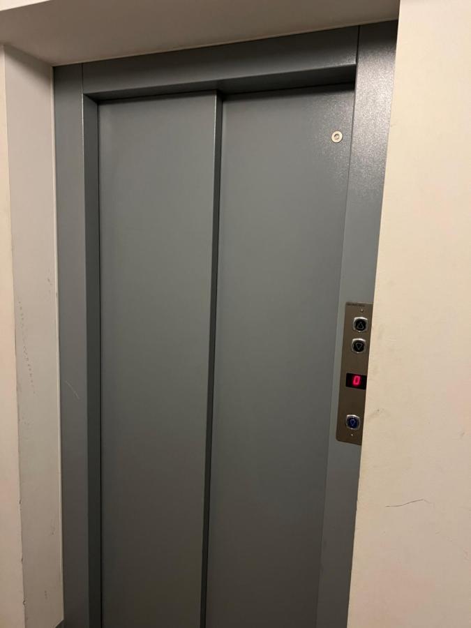 Near Metro & Netflix Appartement *